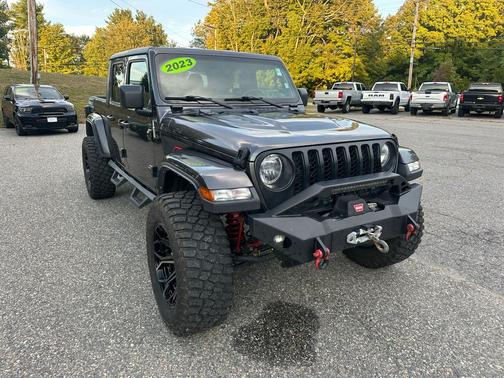 2023 Jeep Gladiator Sport S