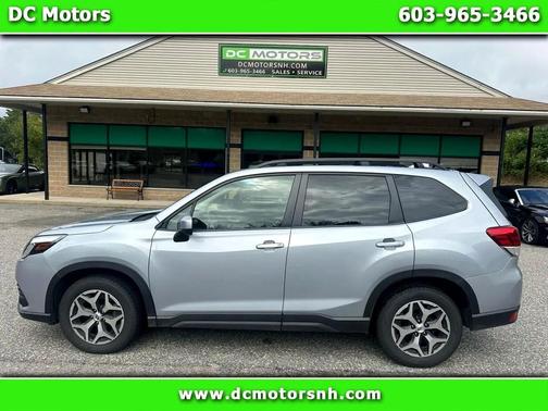 2022 Subaru Forester Premium