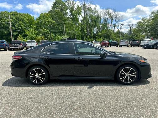 2019 Toyota Camry XLE