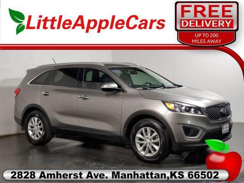 Titanium Silver 2017 Kia Sorento LX