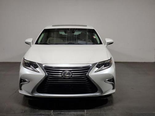 2017 Lexus ES 350 Base