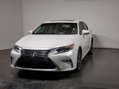 2017 Lexus ES 350 Base