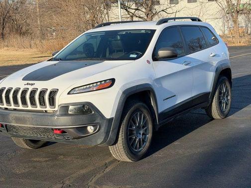 2018 Jeep Cherokee Trailhawk