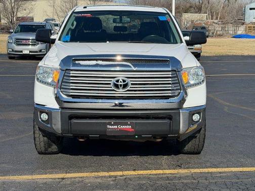 2017 Toyota Tundra SR5
