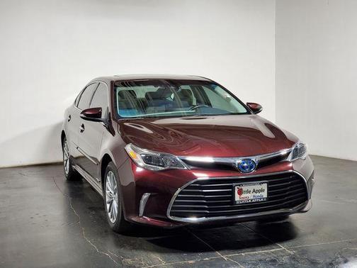 2017 Toyota Avalon Hybrid Limited