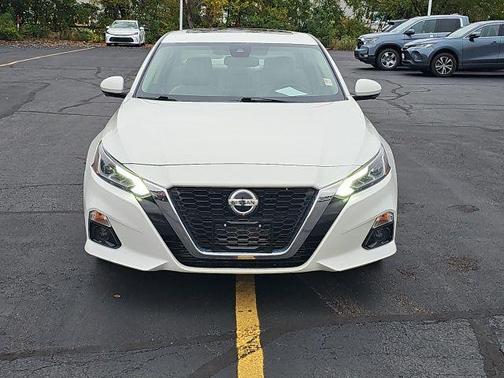 2020 Nissan Altima Platinum VC-Turbo FWD