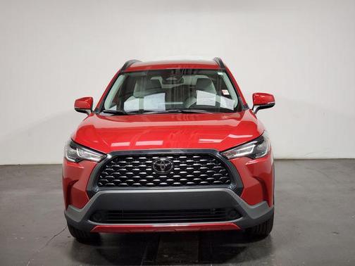 Barcelona Red Metallic 2023 Toyota Corolla Cross LE