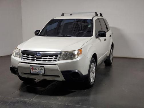 Satin White Pearl 2012 Subaru Forester 2.5X