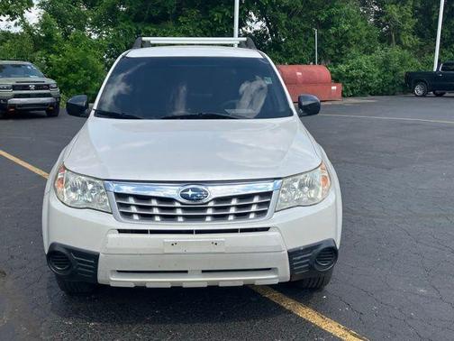 Satin White Pearl 2012 Subaru Forester 2.5X