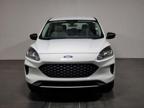 Oxford White 2022 Ford Escape S