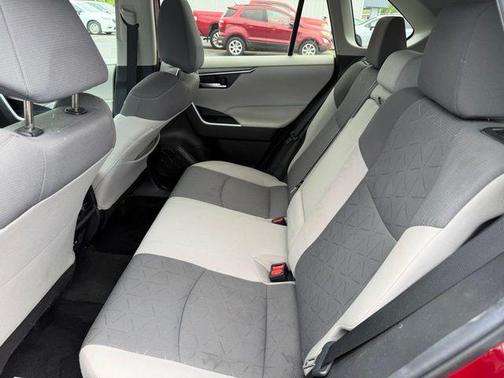 Ruby Flare Pearl 2021 Toyota RAV4 XLE