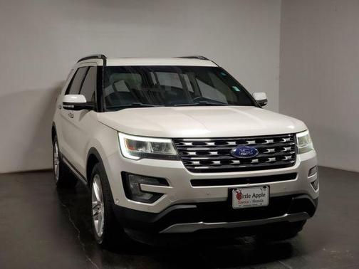 White Platinum Metallic Tri-Coat 2016 Ford Explorer Limited