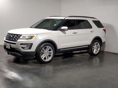 White Platinum Metallic Tri-Coat 2016 Ford Explorer Limited