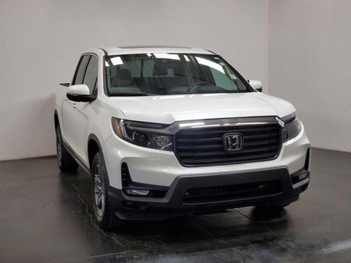 Platinum White Pearl 2023 Honda Ridgeline RTL