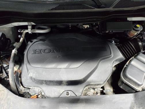 2022 Honda Pilot AWD Sport