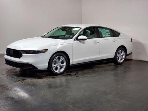 Platinum White Pearl 2026 Honda Accord LX 1.5T