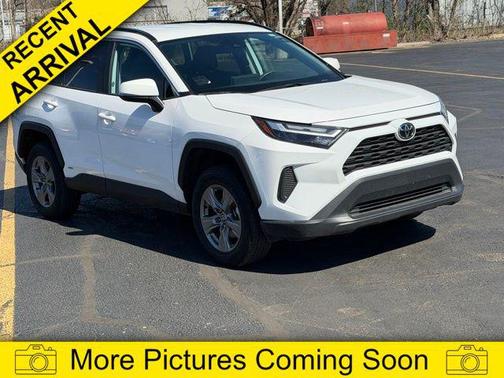 Ice Cap 2025 Toyota RAV4 Hybrid XLE