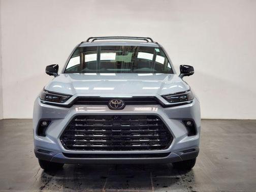 2026 Toyota Highlander Hybrid Base
