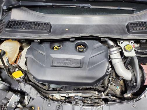 Magnetic Metallic 2017 Ford Escape Titanium