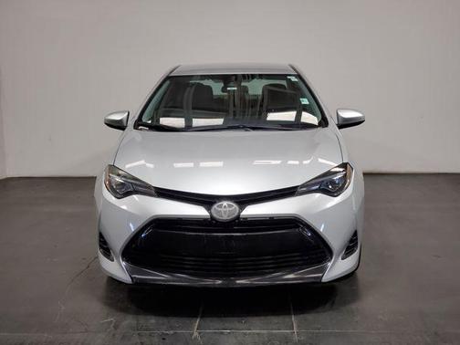 Classic Silver Metallic 2017 Toyota Corolla LE