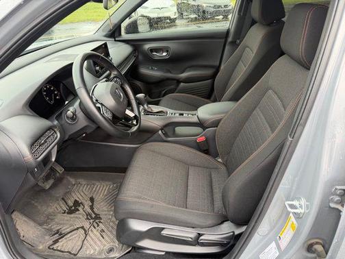2025 Honda HR-V 2WD Sport