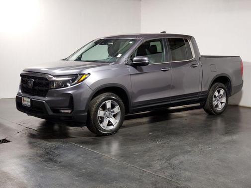 Modern Steel Metallic 2025 Honda Ridgeline RTL