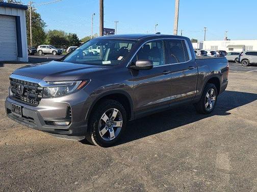 Modern Steel Metallic 2025 Honda Ridgeline RTL