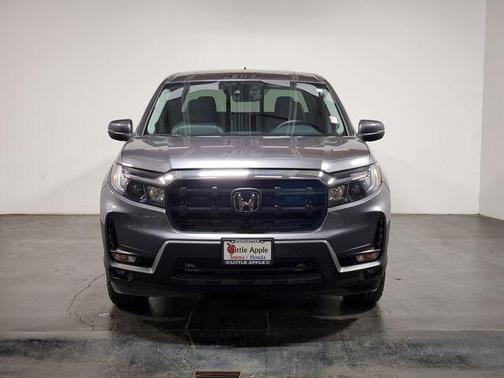 Modern Steel Metallic 2025 Honda Ridgeline RTL