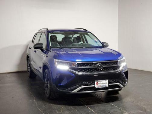 Dusk Blue Metallic 2022 Volkswagen Taos 1.5T S