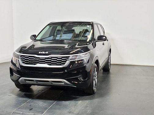 2023 Kia Seltos LX