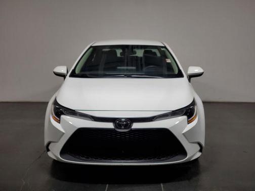 White 2022 Toyota Corolla LE