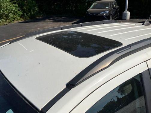 Diamond White 2020 Ford EcoSport SE