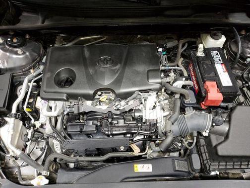 Predawn Gray Mica 2018 Toyota Camry XLE