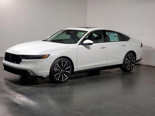 Platinum White Pearl 2026 Honda Accord Hybrid Touring
