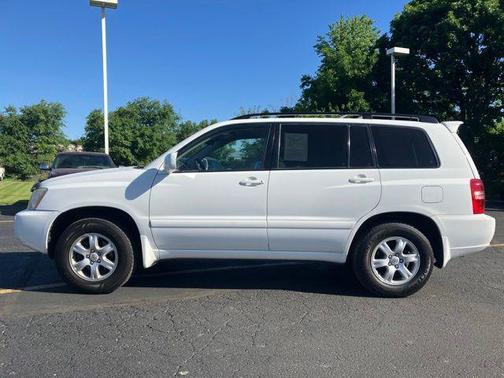 Super White 2002 Toyota Highlander Base