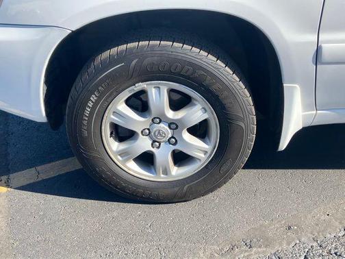 Super White 2002 Toyota Highlander Base
