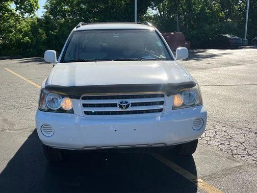 Super White 2002 Toyota Highlander Base