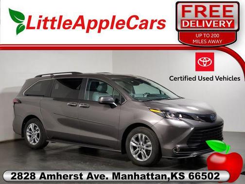 2024 Toyota Sienna XLE