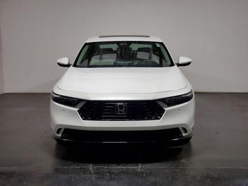 Platinum White 2026 Honda Accord Hybrid EX-L