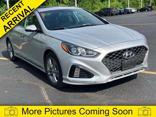 Symphony Silver 2018 Hyundai SONATA Sport