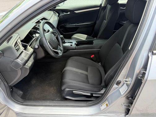 Lunar Silver Metallic 2018 Honda Civic EX-T