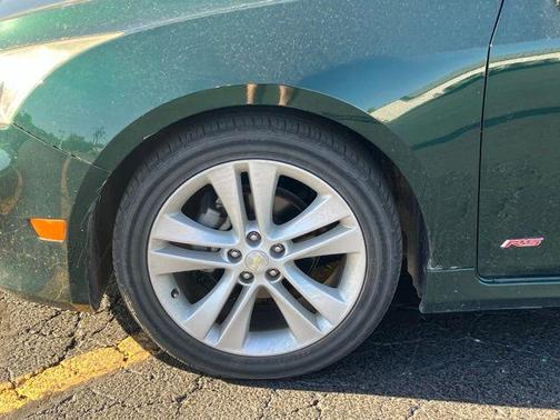 Rainforest Green Metallic 2015 Chevrolet Cruze LTZ