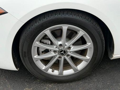 Digital White Metallic 2022 Mercedes-Benz A-Class A 220