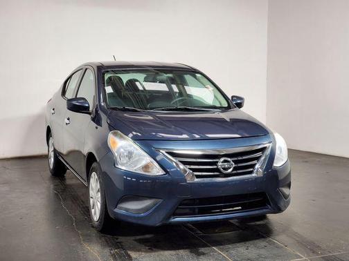 2015 Nissan Versa 1.6 SV