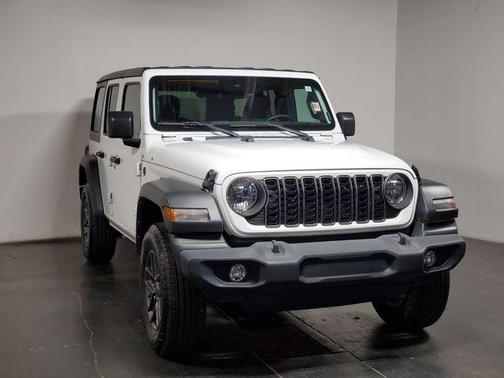 Bright White Clearcoat 2024 Jeep Wrangler Sport S