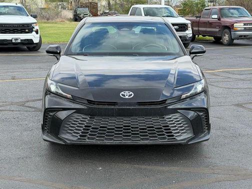 Midnight Black Metallic 2025 Toyota Camry SE