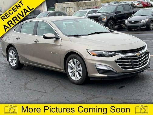 2022 Chevrolet Malibu FWD LT
