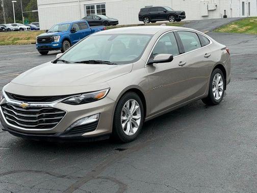 2022 Chevrolet Malibu FWD LT