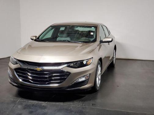 Mineral Gray Metallic 2022 Chevrolet Malibu FWD LT