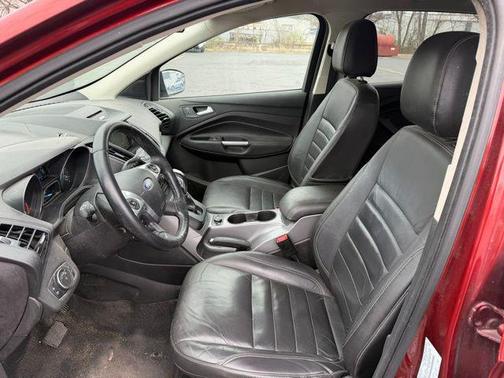 Sunset 2016 Ford Escape SE